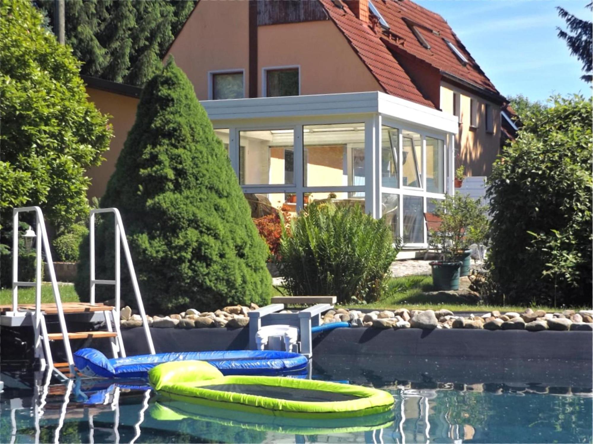 Cosy Apartment With In Pirna With Private Terrace 外观 照片