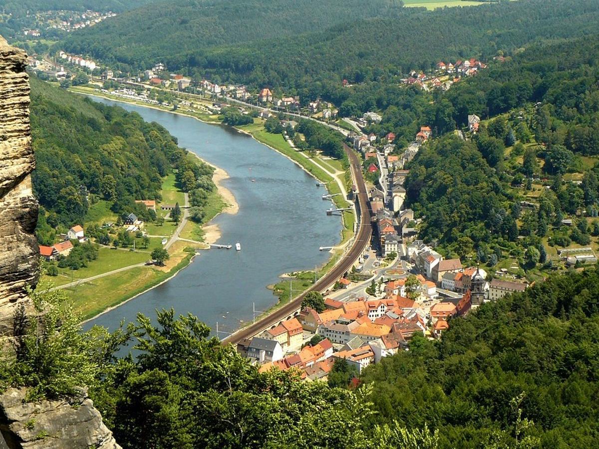 Cosy Apartment With In Pirna With Private Terrace 外观 照片